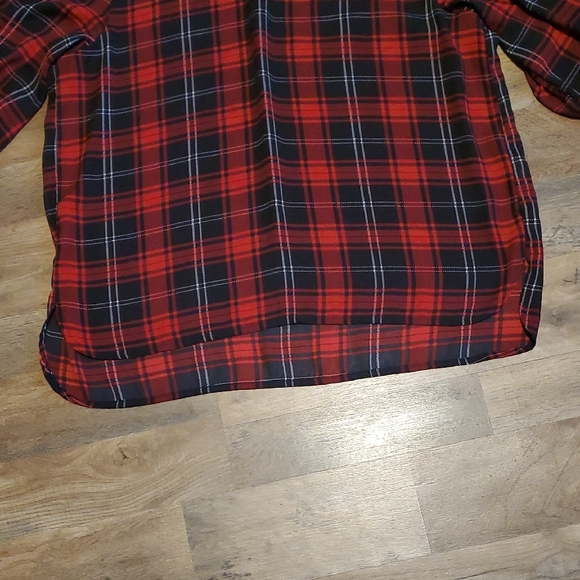 Red and Black Plaid Blouse - Picture 4 of 6